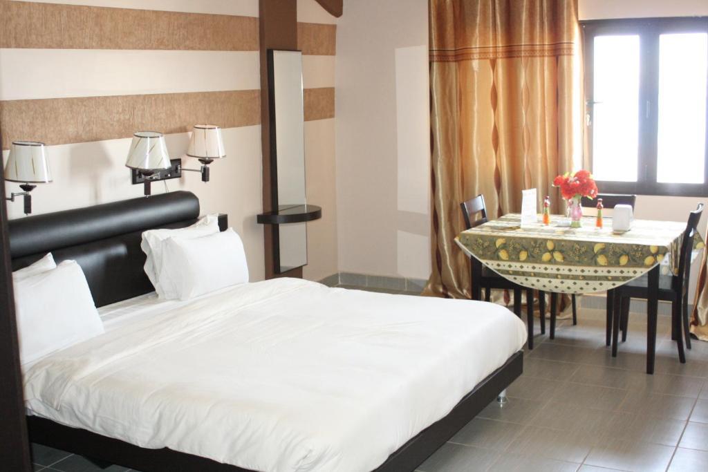 Hotel Magic Land Dakar Room photo
