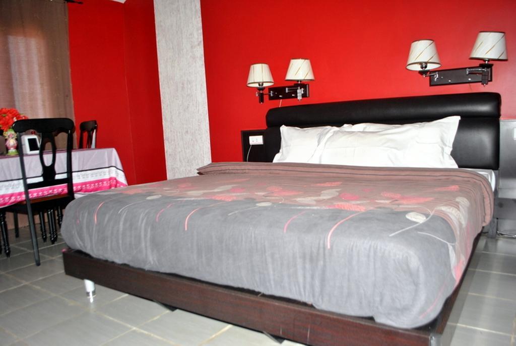 Hotel Magic Land Dakar Exterior photo