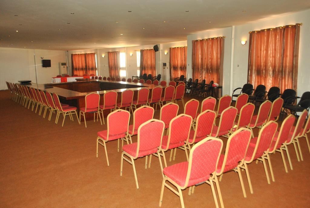 Hotel Magic Land Dakar Exterior photo