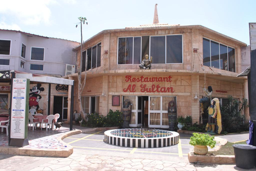 Hotel Magic Land Dakar Exterior photo