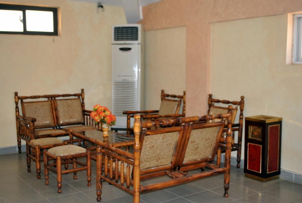 Hotel Magic Land Dakar Exterior photo