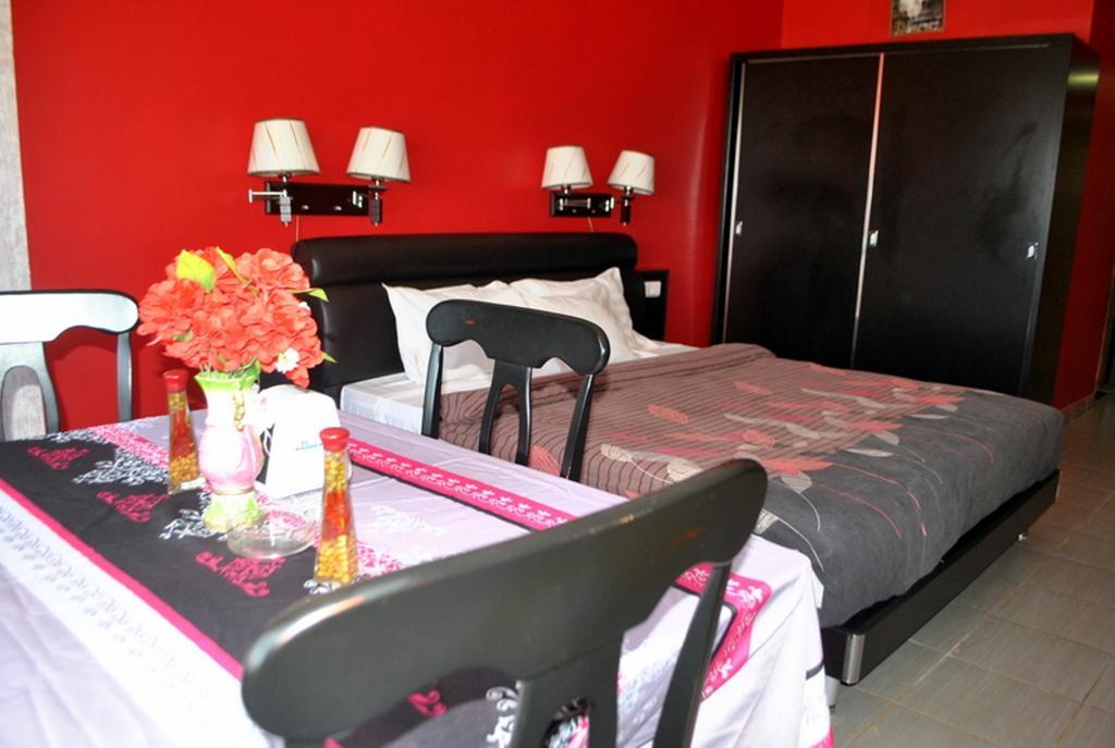 Hotel Magic Land Dakar Exterior photo